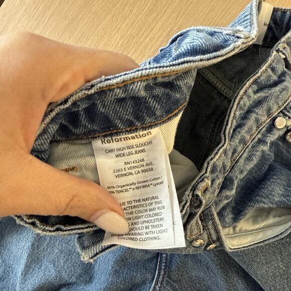 REFORMATION Cary High Rise Slouchy Wide Leg Jeans Size 28 2448 - Picture 13 of 13